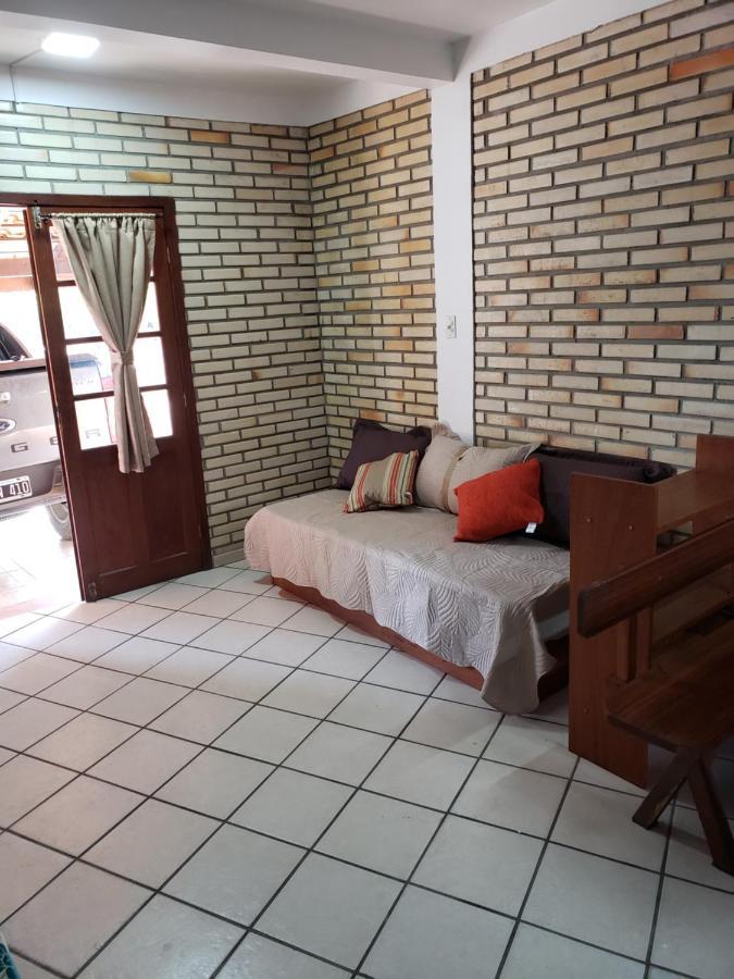 Отель Residencial Costumes Brasileiras Бомбиньяс Экстерьер фото